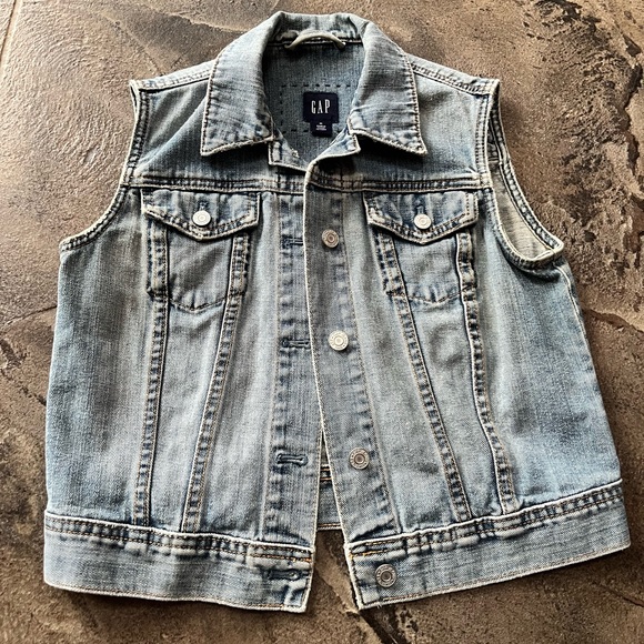 Gap Denim Vest - Picture 1 of 3